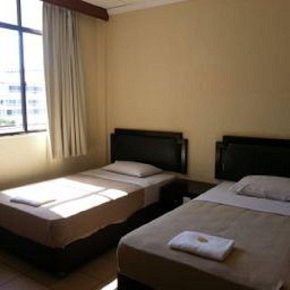 Hotel Sri Iskandar Κότα Κιναμπαλού Εξωτερικό φωτογραφία
